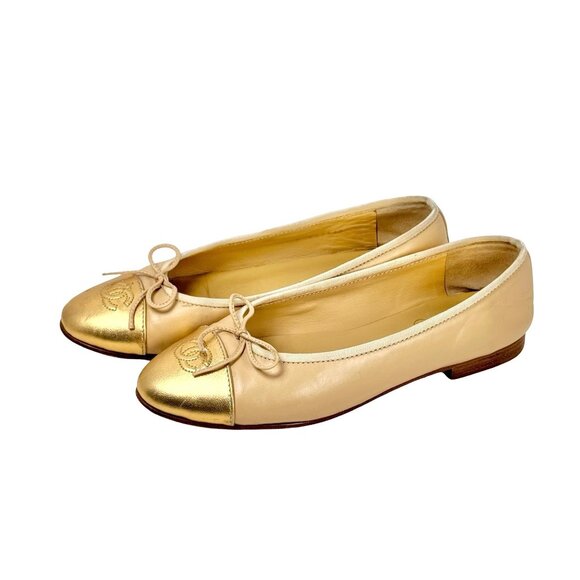 Chanel CC Bow Ballet Flats SZ 38 Beige Leather Gold Cap Toe Luxury Designer - Picture 4 of 15
